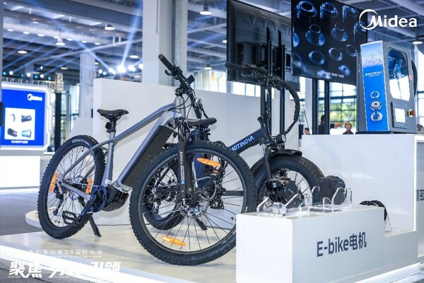 MOTINOVA展示了国内E-bike首个采用集中绕组扁线方案的MIGIC系列中置电机系统 MOTINOVA展示了国内E-bike首个采用集中绕组扁线方案的MIGIC系列中置电机系统