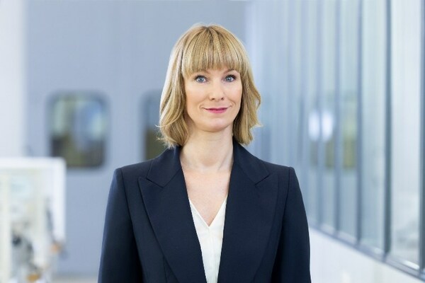 福伊特集团首席财务官Stephanie Holdt女士 福伊特集团首席财务官Stephanie Holdt女士